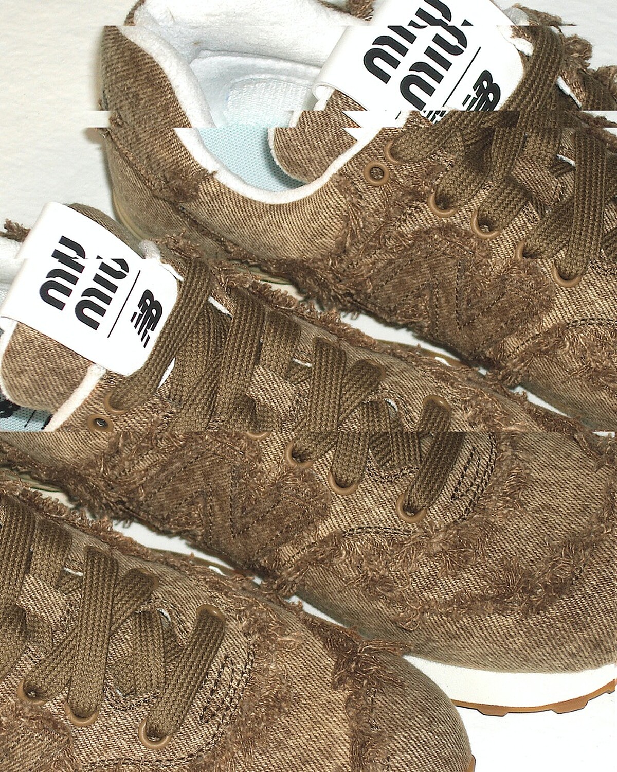 New Balance 574 x Miu Miu大理石紋丹寧布運動鞋 $32,000