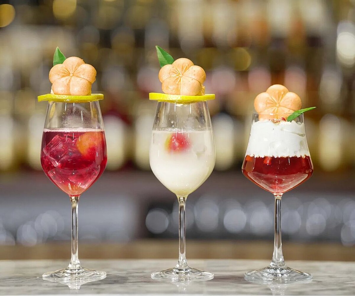 Photo/ⒸCHOYA UMESHU CO.,LTD.