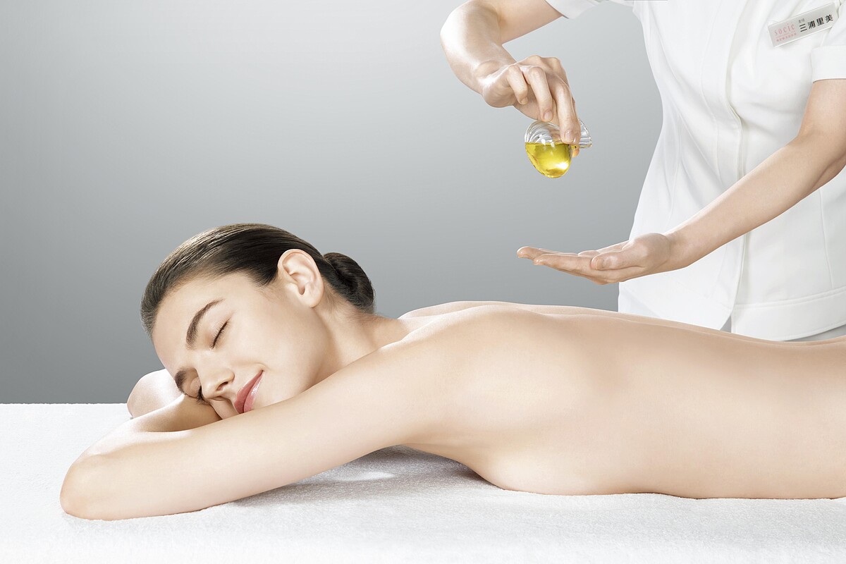 skm points 50,000點免費兌換：施舒雅 經典熱賣課程－經典玫瑰舒放課程80分鐘，價值NT6,000。