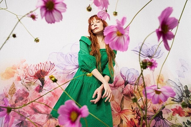 MOMA春季新裝主題「花霏 BORN OUT OF GARDEN」。