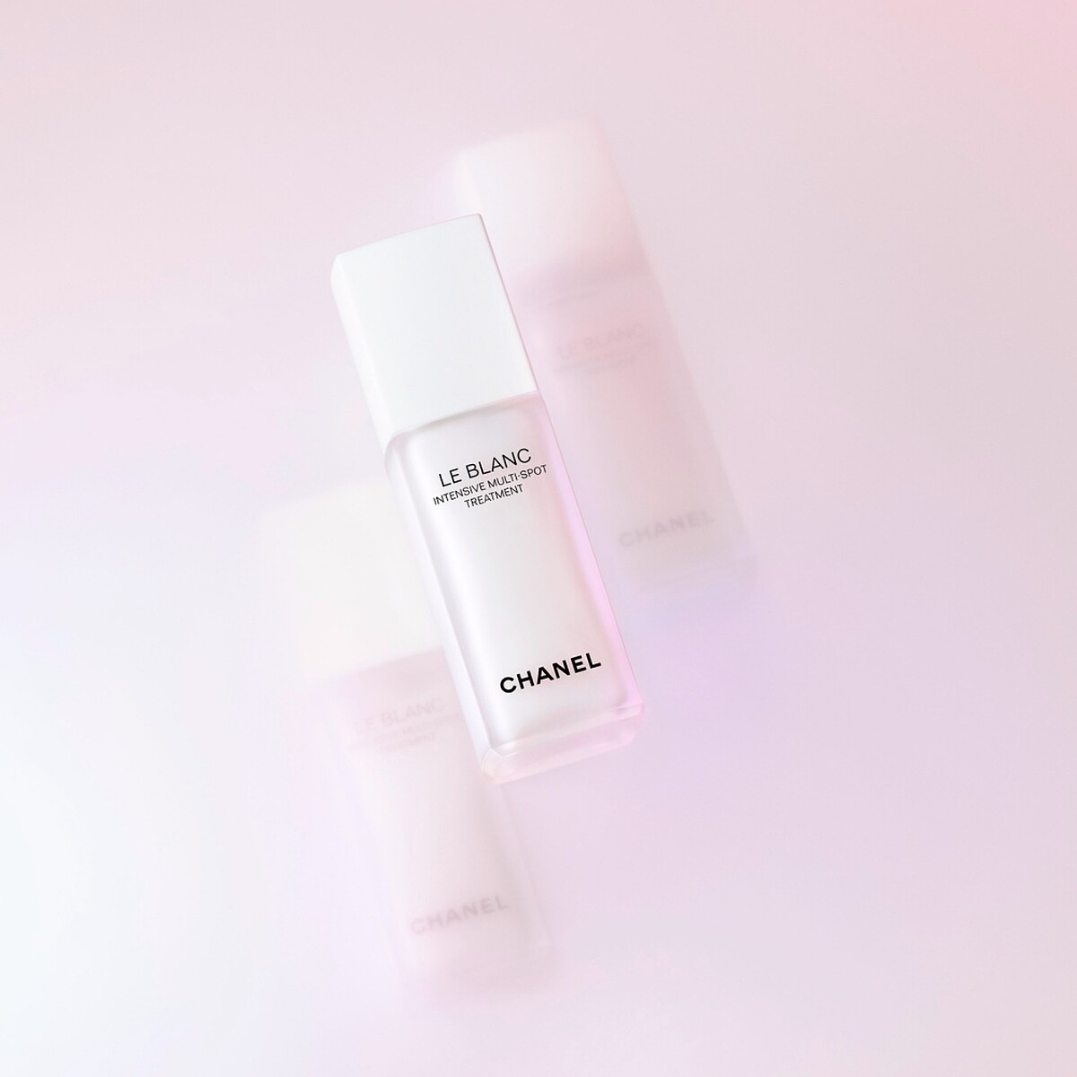 香奈兒珍珠光感淨白淡斑精萃，NT5,060