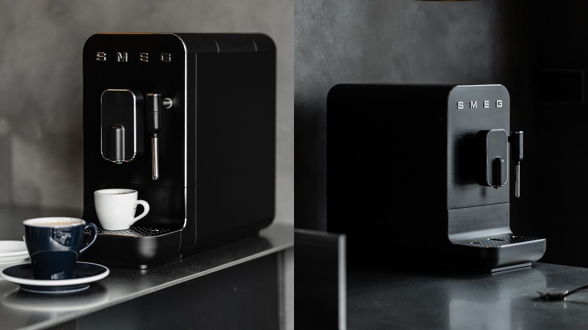 Smeg「永夜黑」全自動義式咖啡機