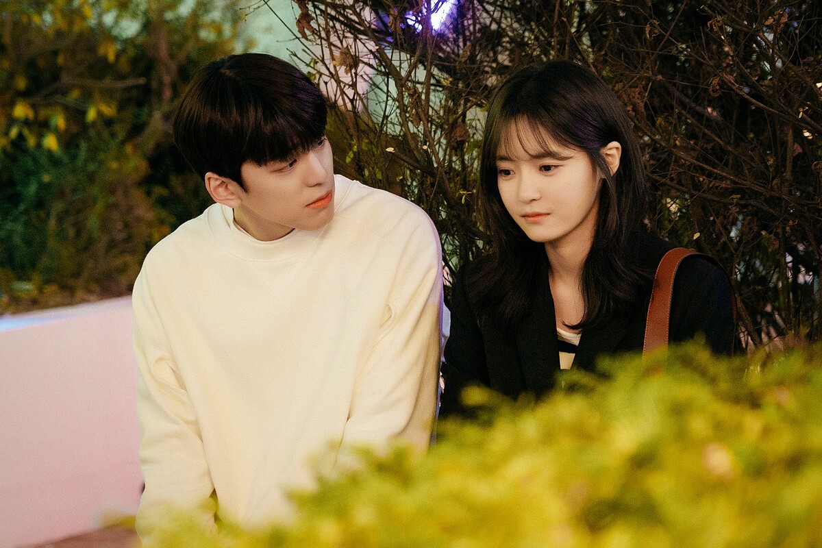 金旻奎新劇《神聖偶像》與高甫潔共演CP