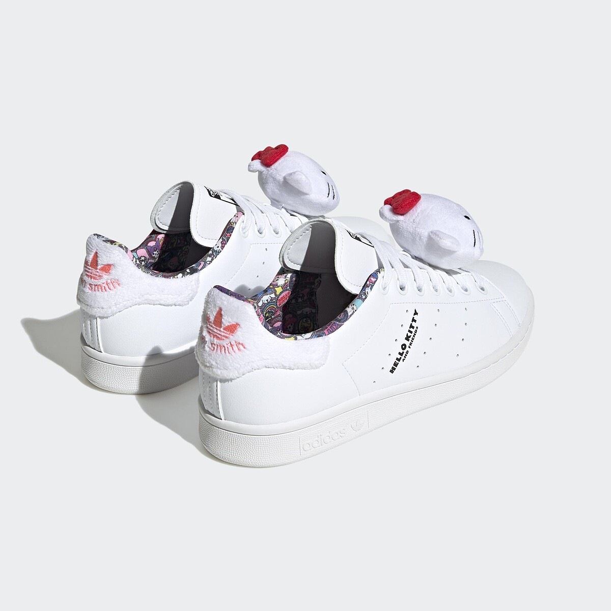 Hello Kitty X Stan Smith，NT 3,890