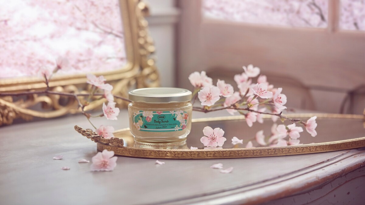 SABON花霞之境身體磨砂膏320g，NT1,080