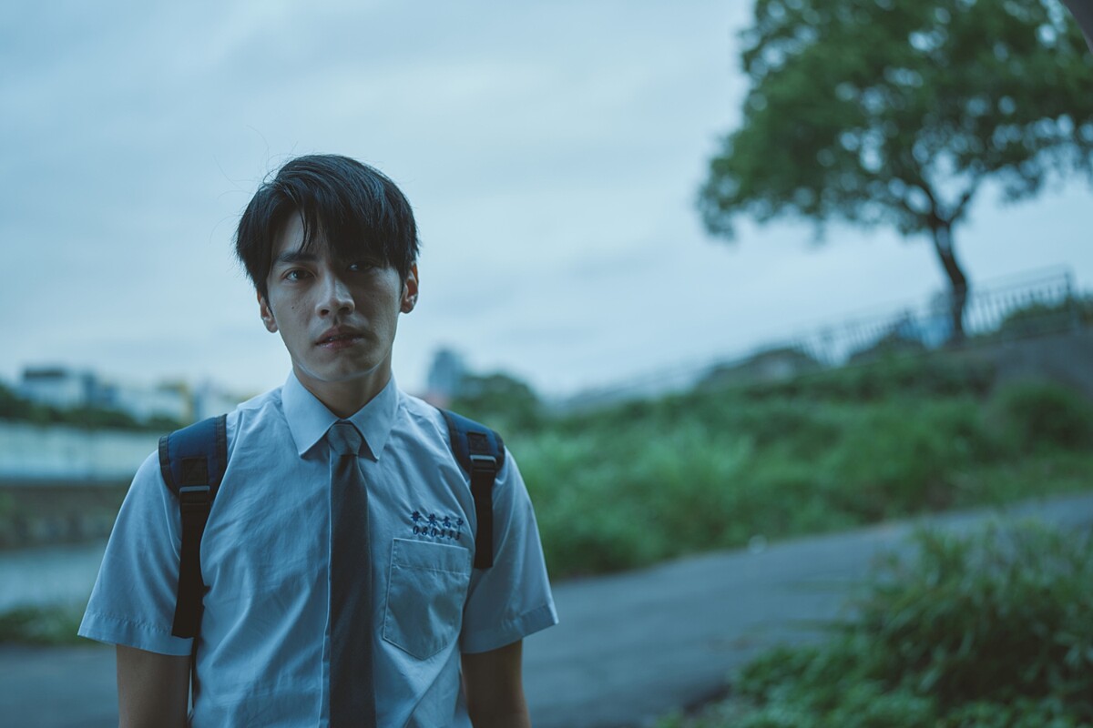 宋柏緯在《黑的教育》飾演欺善怕惡的白目高中生韓吉。