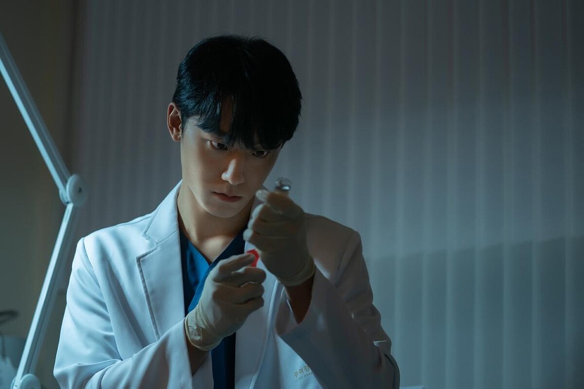 朱如炡(李到晛飾)出錢出力又完美執行文同珢的計畫