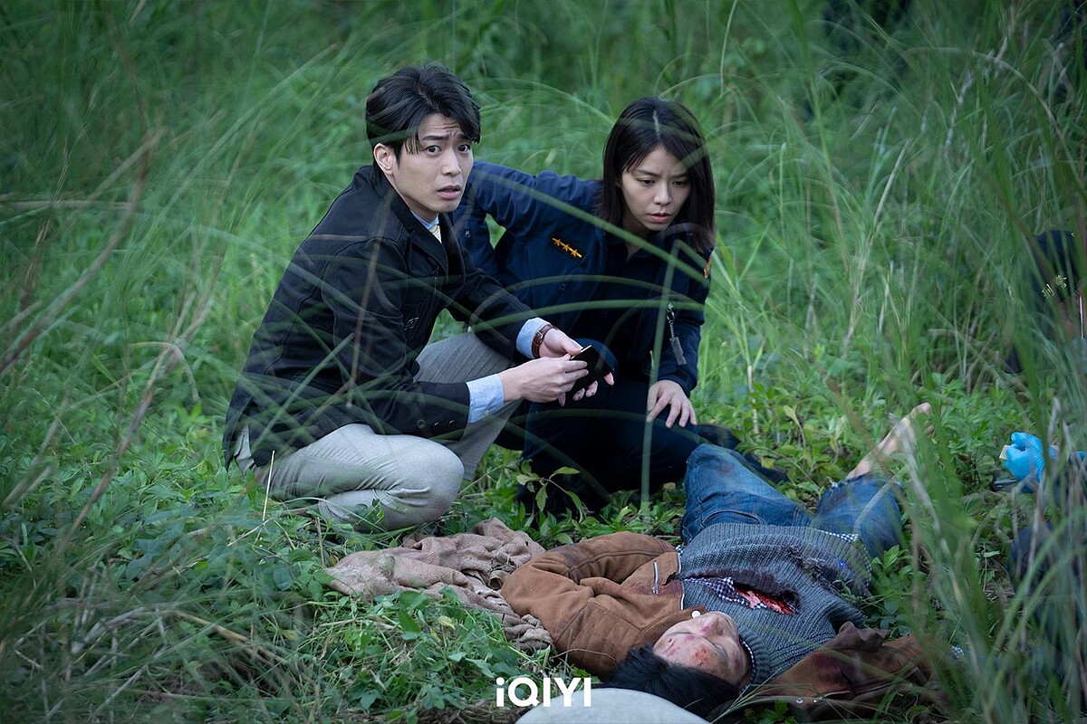 宋芸樺笑說：「雖然觀眾常會看到我和兩個弟弟一起兩光辦案的一面，但也可以觀察出這個女警其實膽大心細，看到喪屍復活、古裝妹、石頭人都沒在怕，滿腦子就想著破案