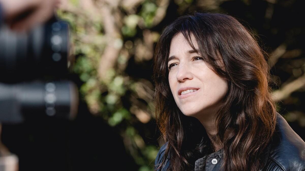 坎城影后夏綠蒂‧甘斯柏格（Charlotte Gainsbourg）飾演《杏仁與海馬》東妮。