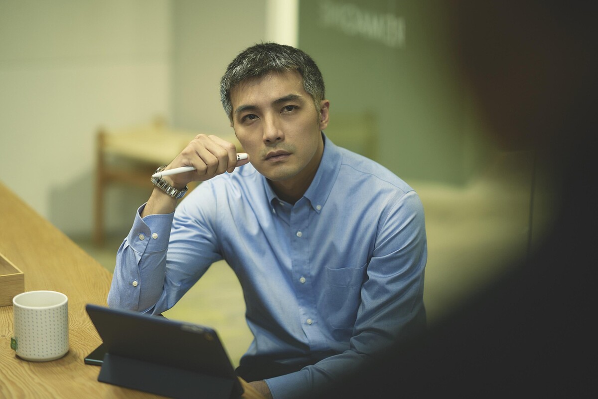 賀軍翔為《不夠善良的我們》一夕白頭