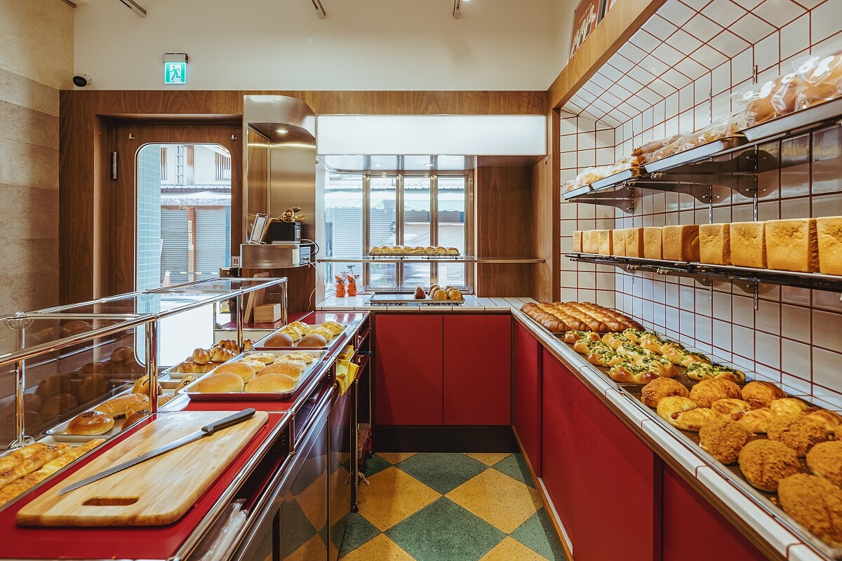 店址位於台南市新美街上。