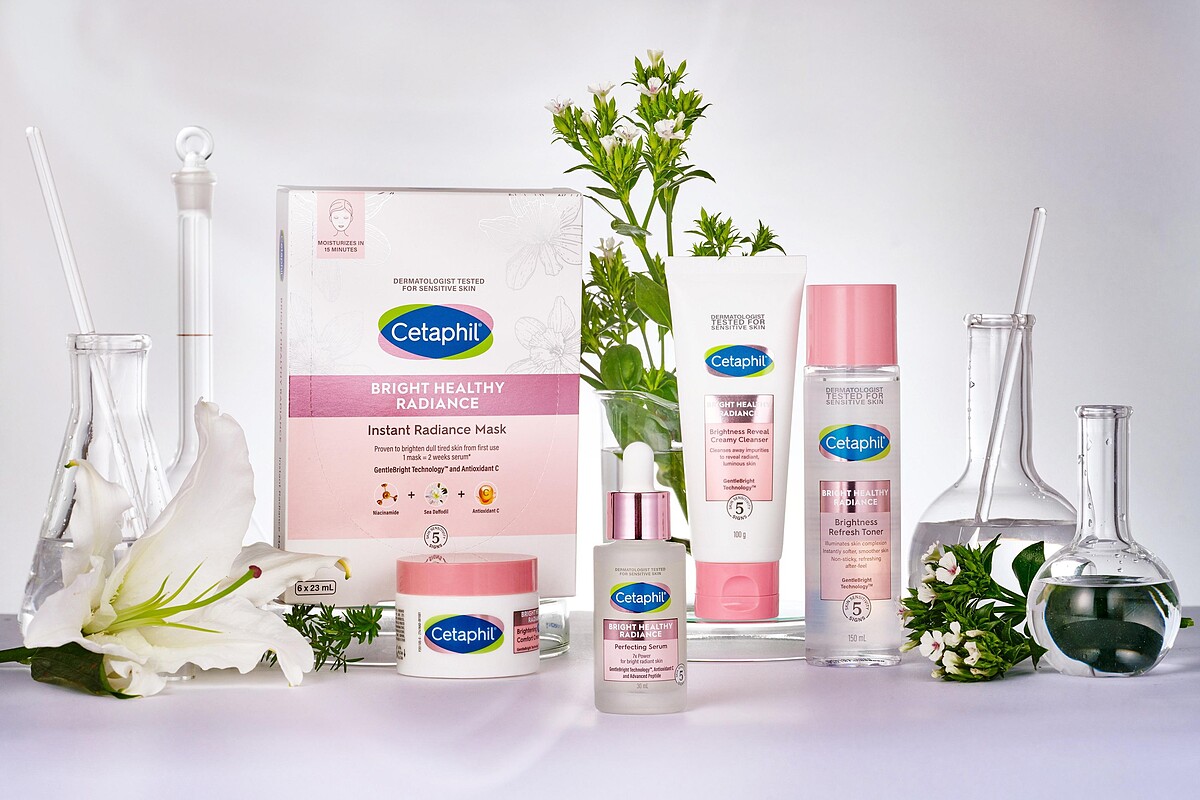 舒特膚BHR淨白系列：淨白極致面膜、淨白調理安撫霜、淨白無瑕精華液、淨白無瑕潔面乳、淨白煥新化妝水