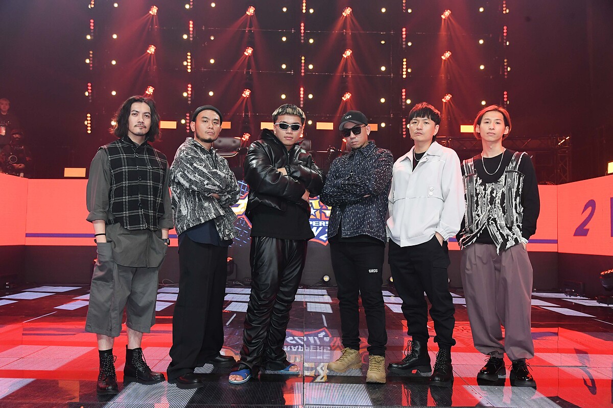 滅火器搭配阿跨面及SAVAGE.M馬克