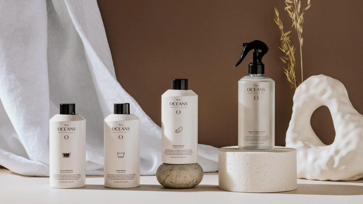 瑞典居家清潔品牌Five Oceans衣物護理系列情境圖。