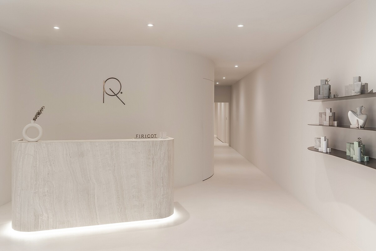 FIRICOT杉杏肌膚管理中心入口櫃檯。