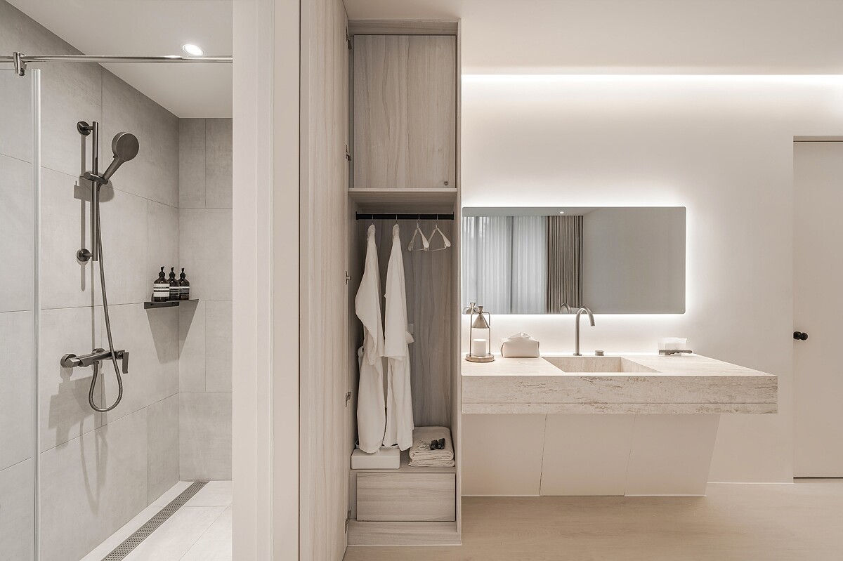 FIRICOT杉杏肌膚管理中心空間與沐浴設備。