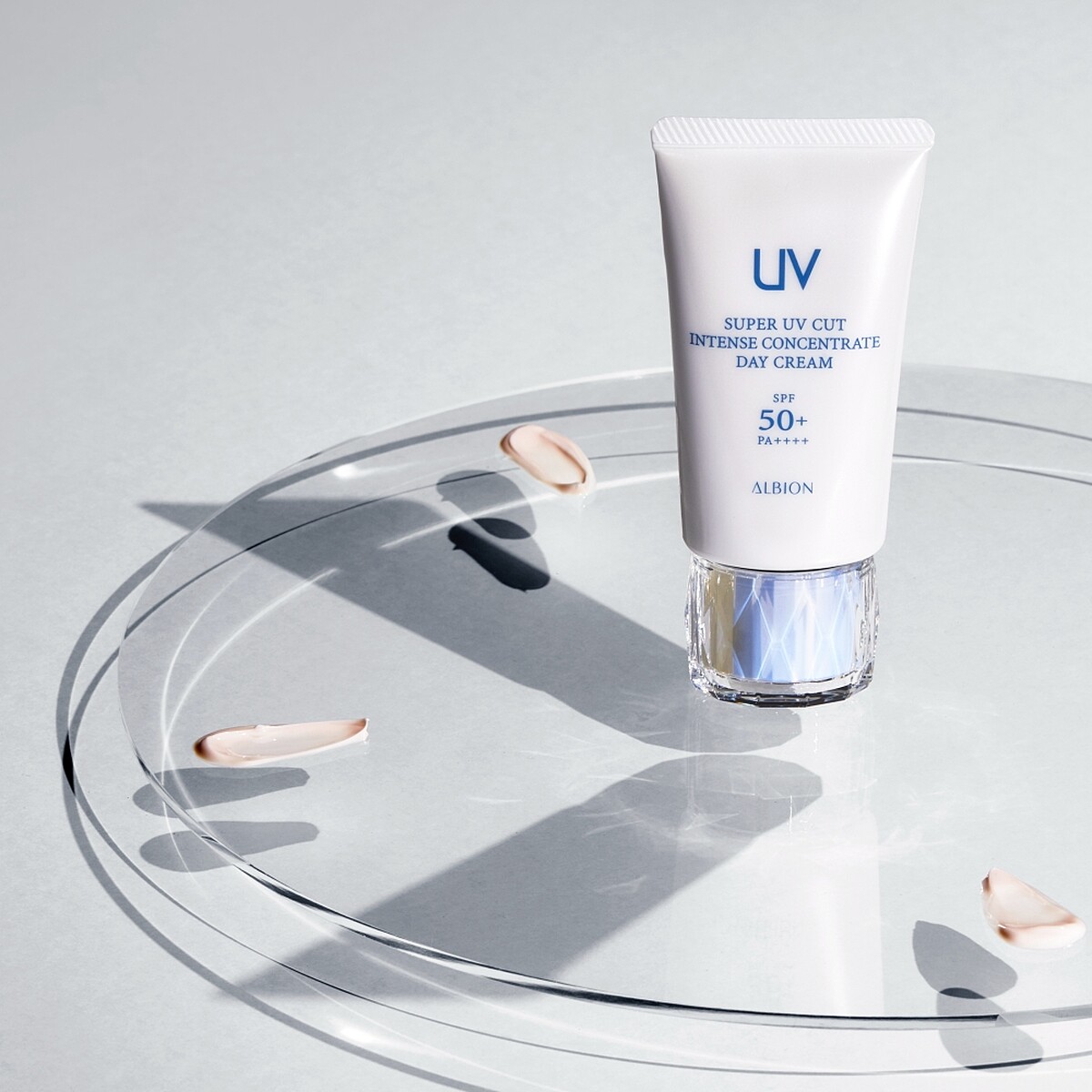 ALBION超完美高奢全抗光隔離乳SPF50+/PA++++ 50g，NT3,300