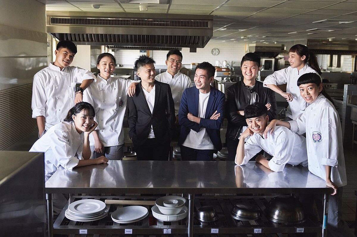 沉潛期間受邀至台中弘光科大擔任特別講師。