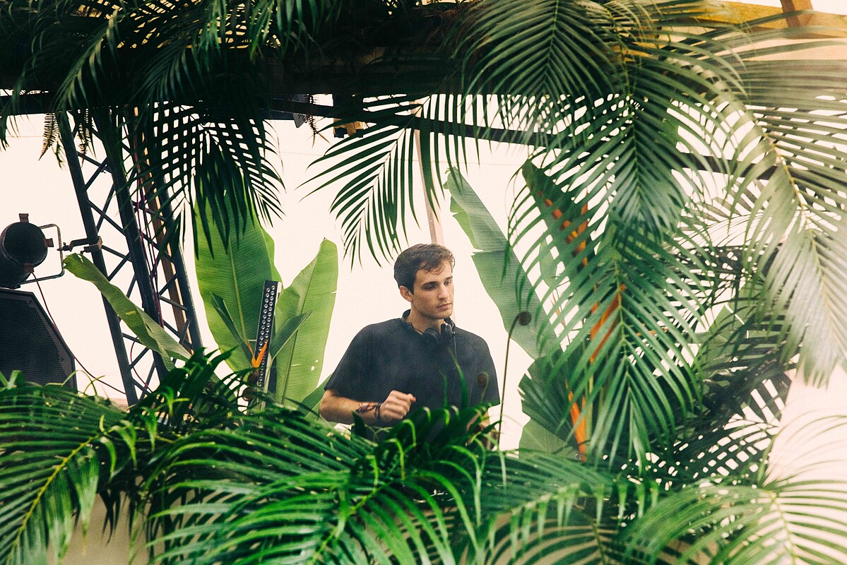 36 組演出陣容不間斷，隨著晝夜變化營造最合適的氛圍