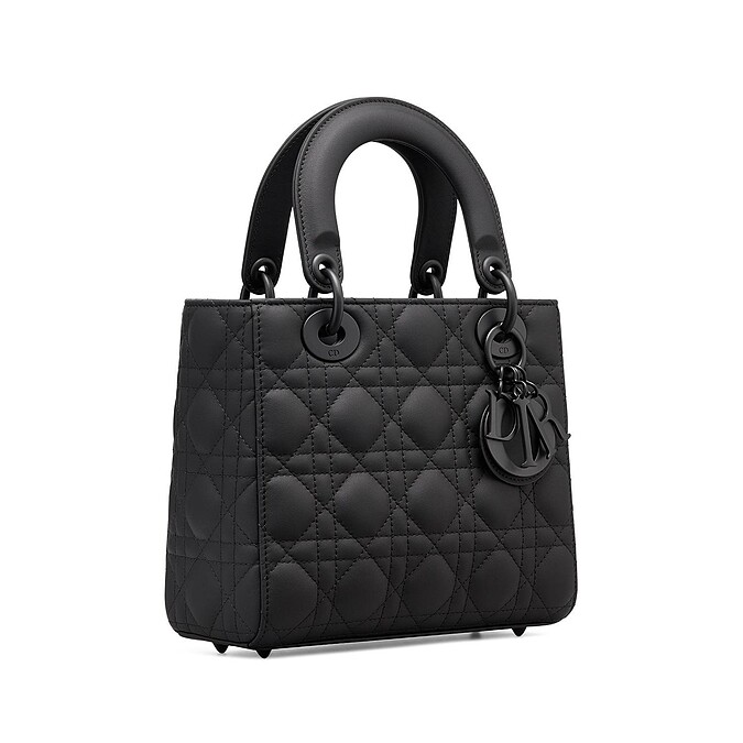 Dior 霧黑小牛皮籐格紋中型提包，NT165,000。