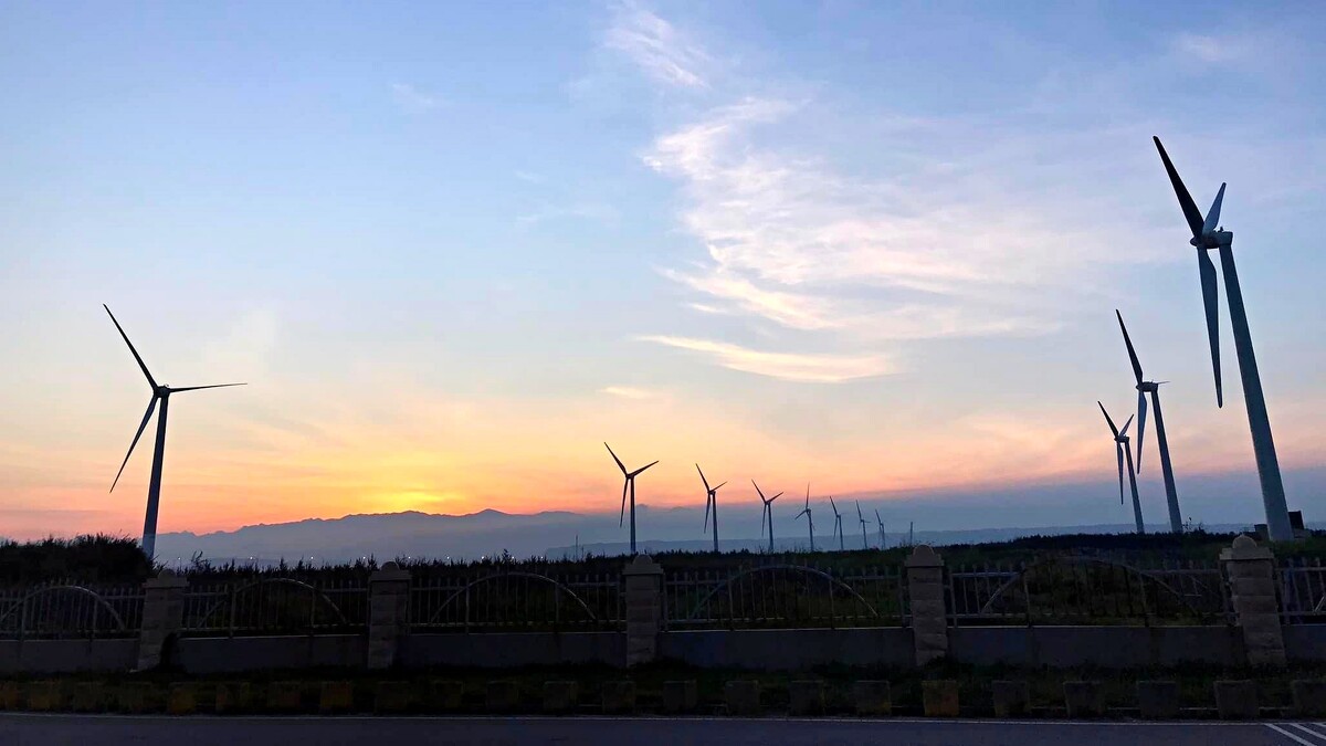 離高美濕地車程約15分鐘