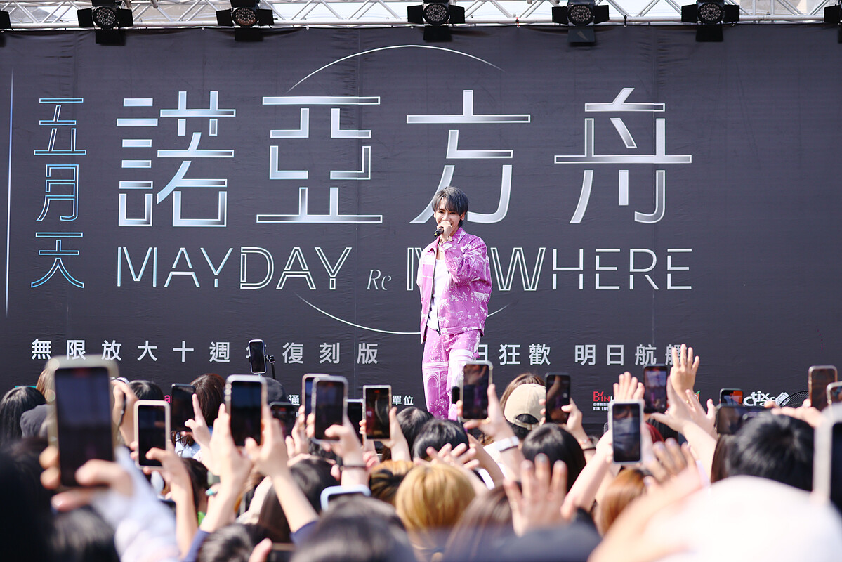 鼓鼓呂思緯在明日舞台演出