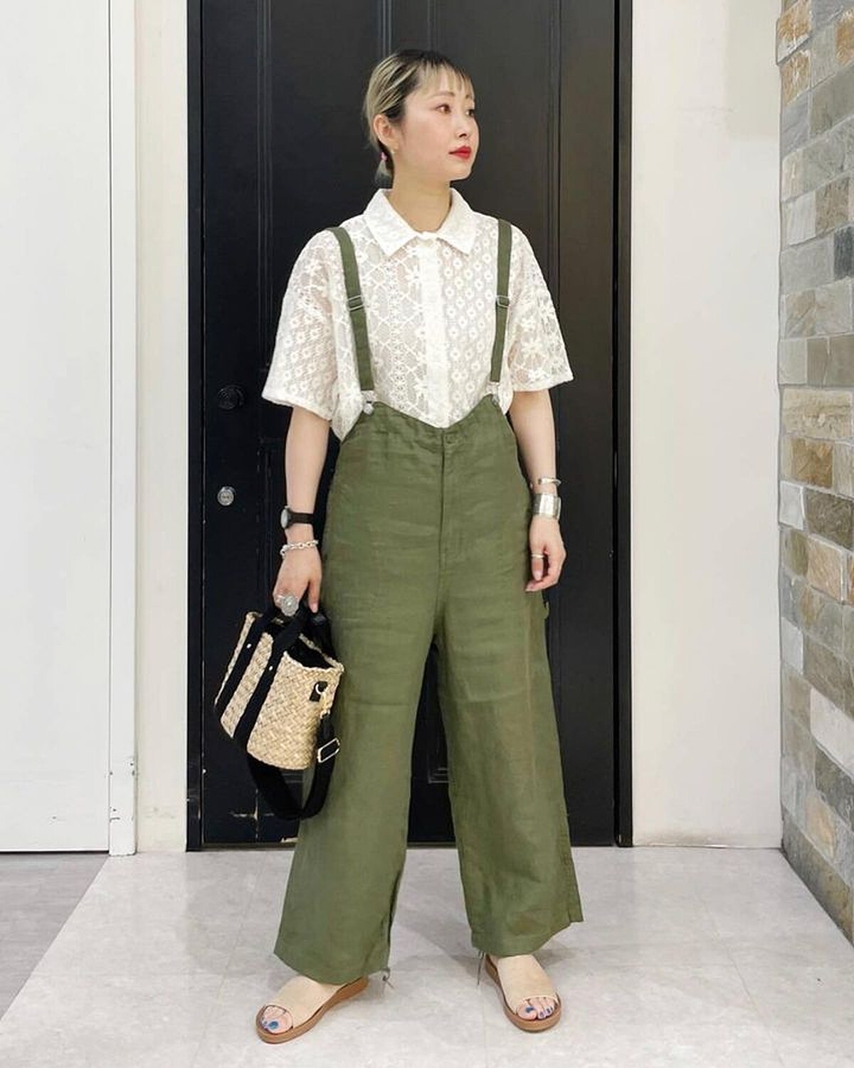 Photo/ Instagram @nikoand_snap