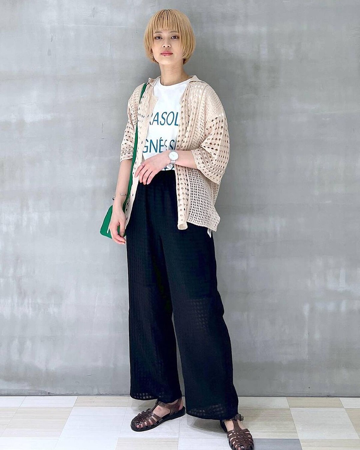 Photo/ Instagram @nikoand_snap