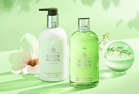 Molton Brown Lily&Magnolia Blossom晨曦花雨系列主視覺。