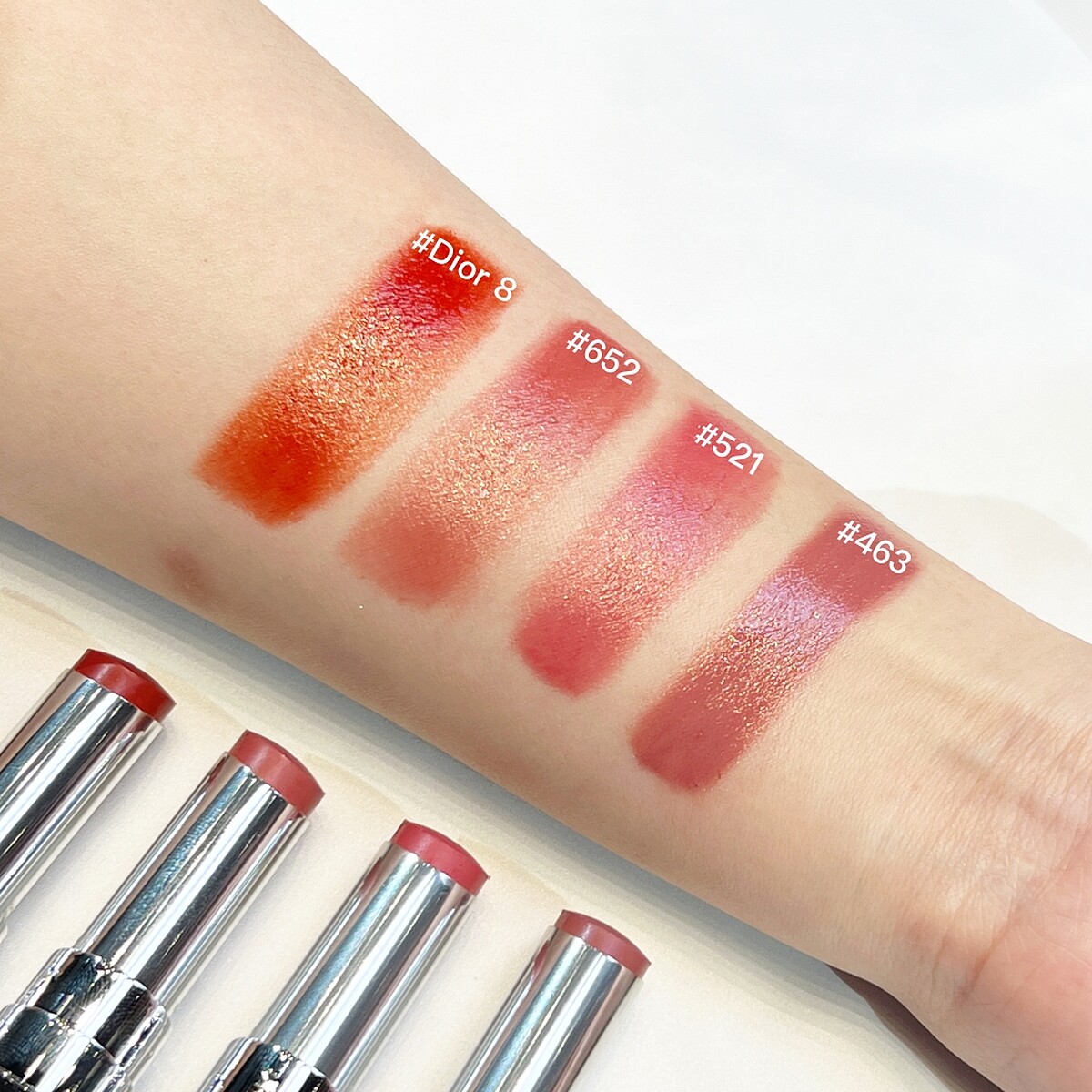 DIOR迪奧癮誘唇膏2023新色主打色手部試色。