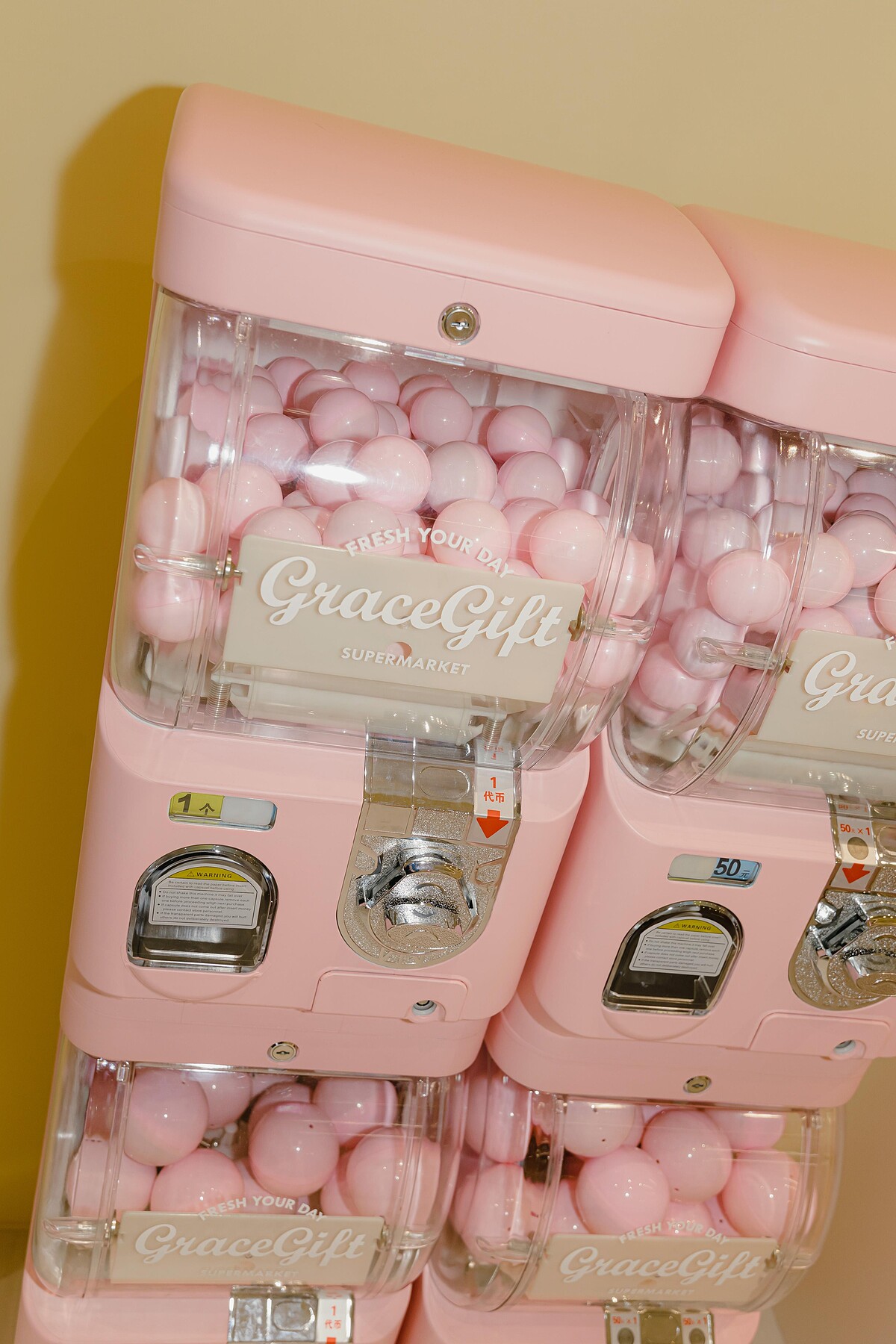 Grace Gift LITTLE PINK扭蛋機