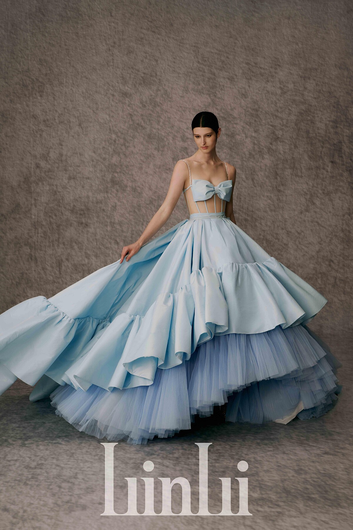 天藍塔夫塔綢荷葉禮服