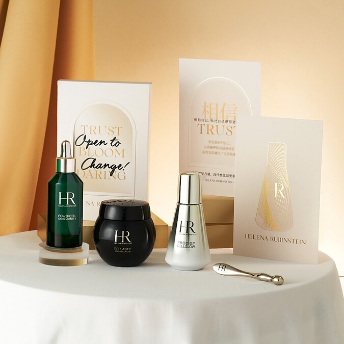 HR 赫蓮娜Open to Change 點亮美力自信禮盒形象圖。
