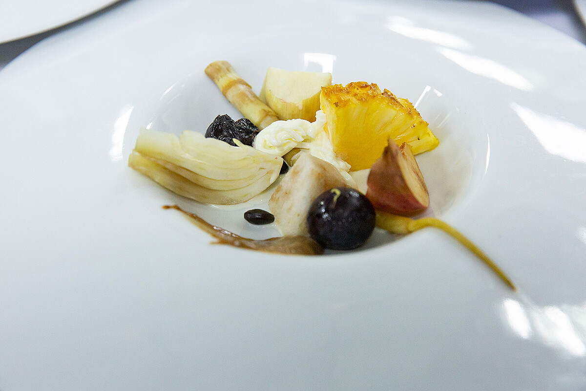 「烤蔬果沙拉」。