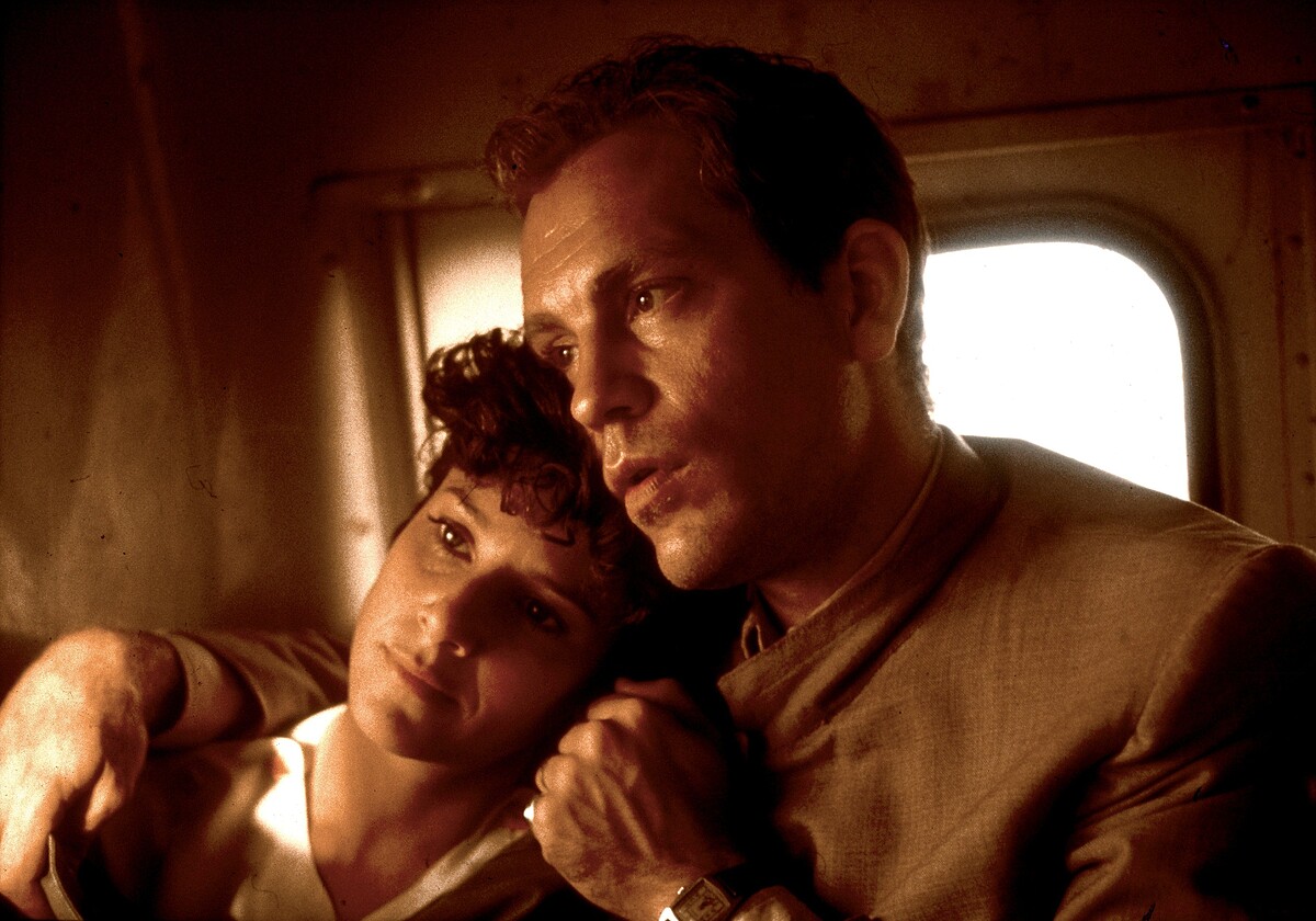 坂本龍一2度為金獎大導柏納多貝托魯奇《遮蔽的天空》配樂