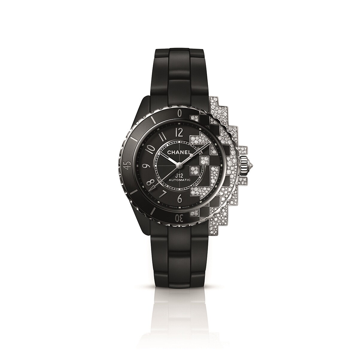 CHANEL J12 HYPER CYBERNETIC 腕錶