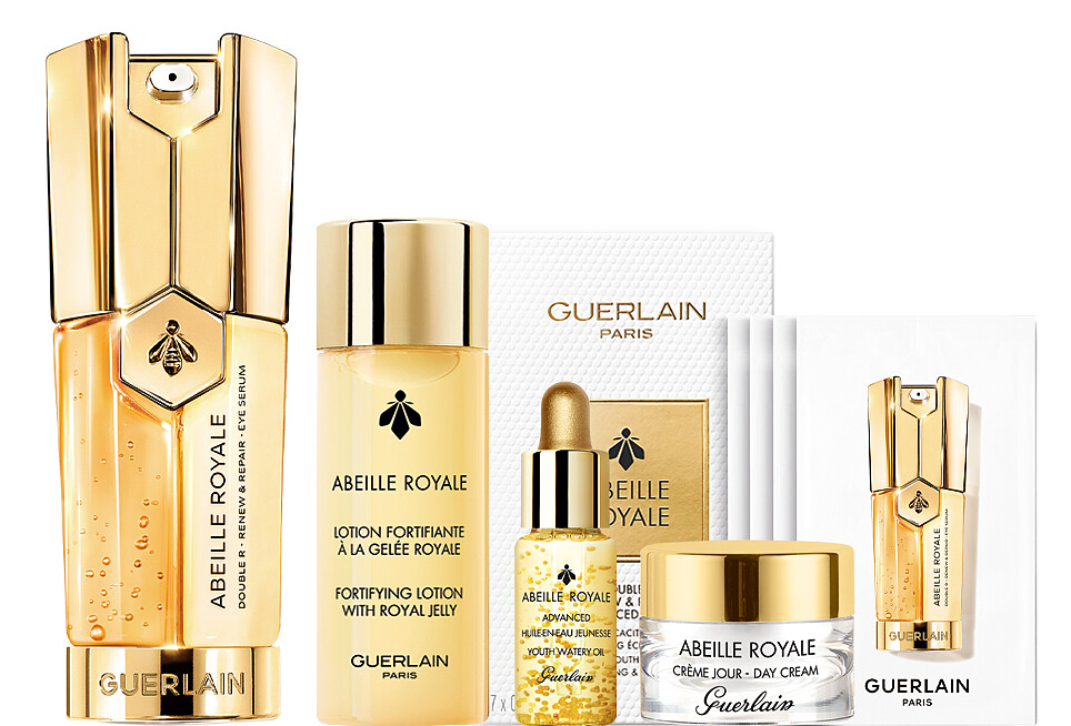 買：皇家蜂王乳雙導眼部精華 20ml，贈：皇家蜂王乳蜜露 40ml 皇家蜂王乳平衡油3G 5ml、皇家蜂王乳雙導眼部精華 7日體驗禮、皇家蜂王乳蜂蜜修護霜 7ml、優惠價$ 5,500，價值$8,848【62折優惠】。