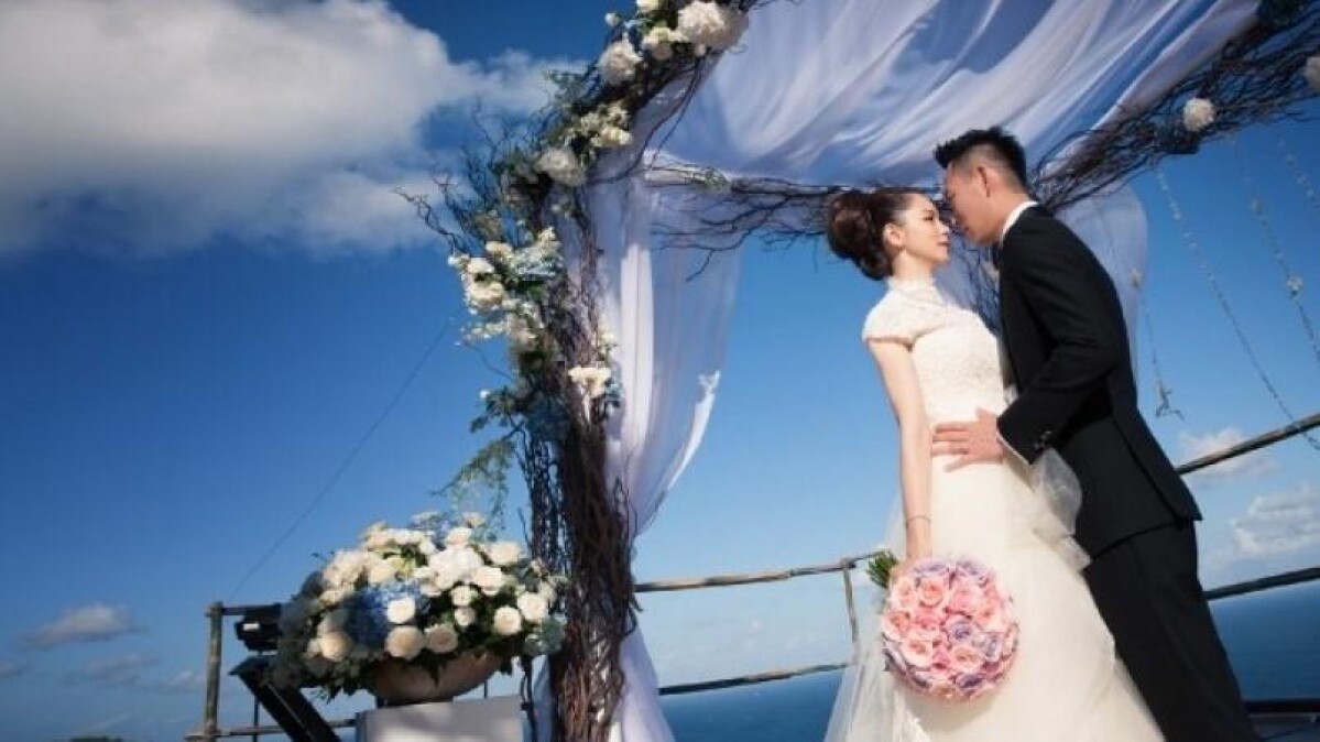 徐若瑄峇里島The Edge Bali Villa藍天派對打造夢幻婚禮