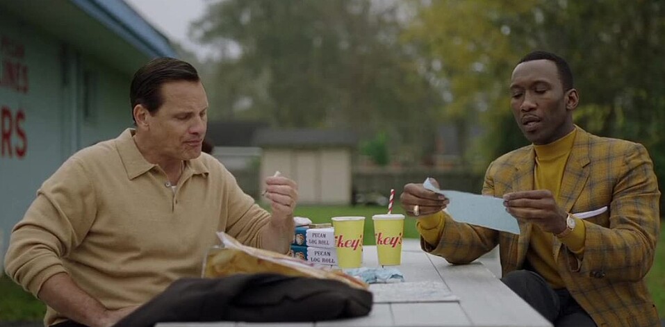 唐欣然參加了東尼的家族聖誕晚宴,兩人奠定了深長的情誼。