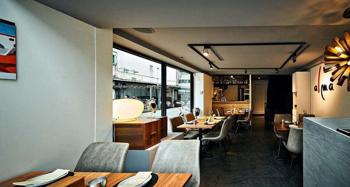 東豐街一樓用餐空間。