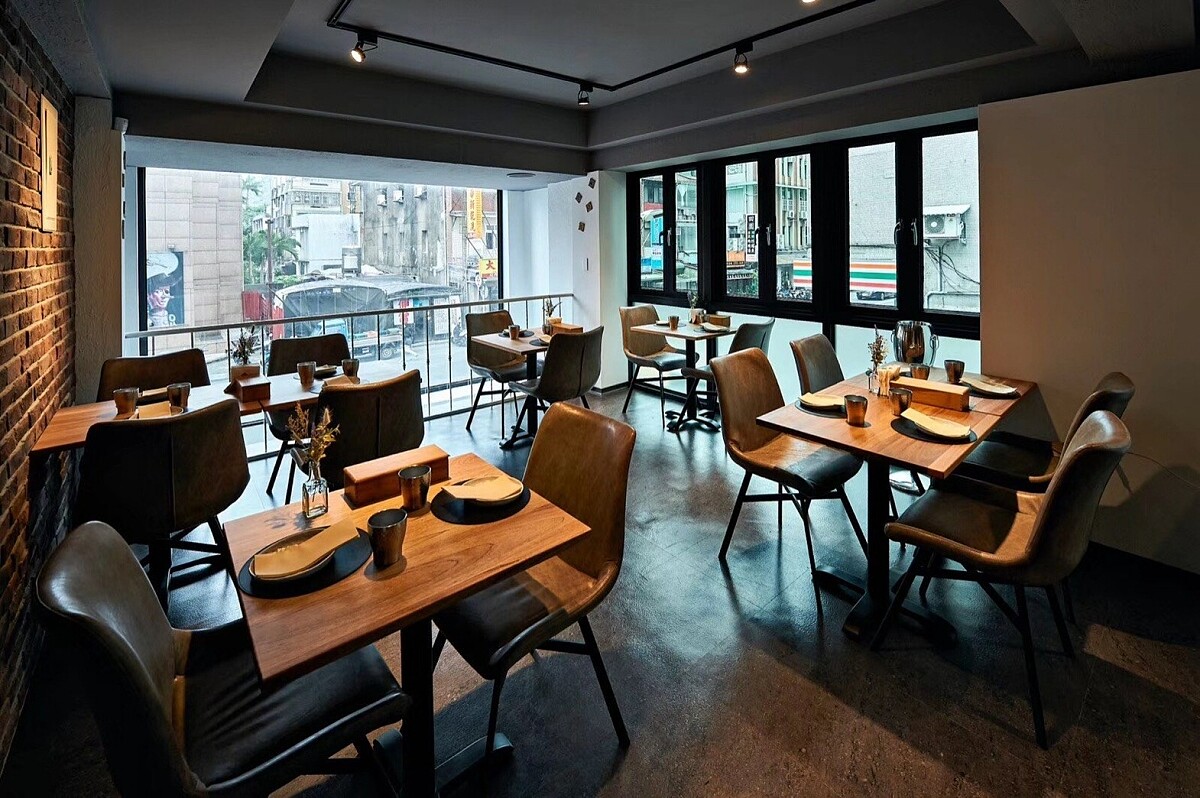 二樓空間採光明亮。