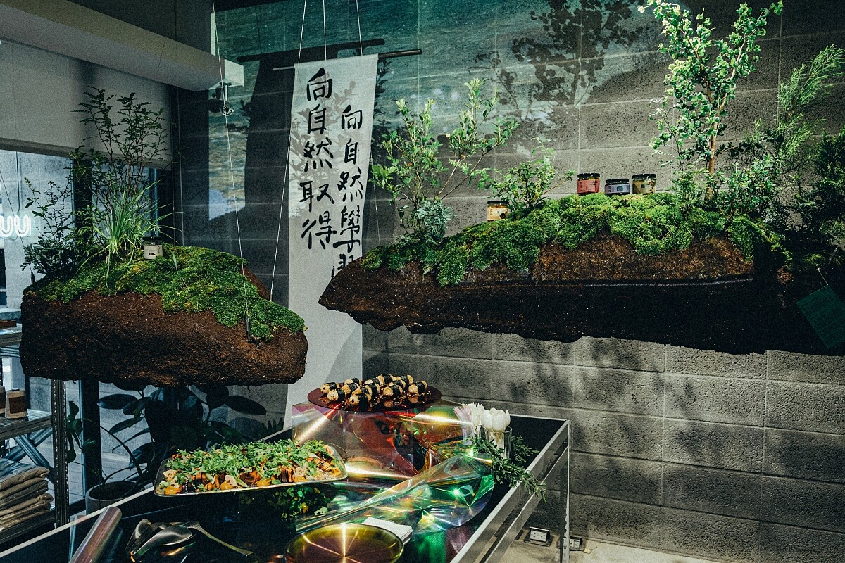 「土 Earth」系列發佈現場。