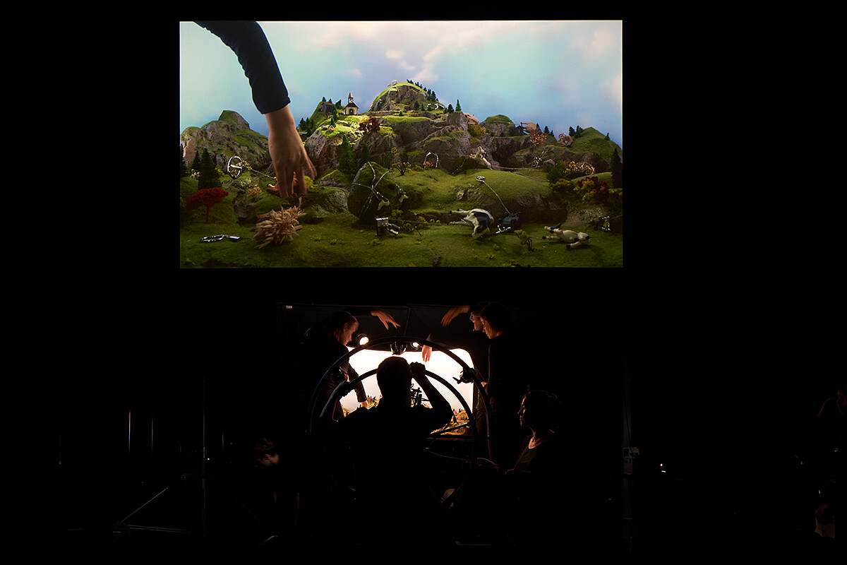 各項細節精細的安排才能完成這個動人又奇幻的故事。