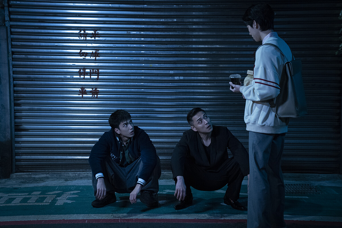 觀眾也從搞笑的台詞中,跟著主角看見各種與生死相關的議題,並表示此劇講述生死的角度「又細節又宏大」。