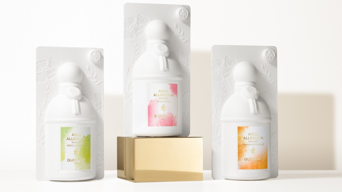 嬌蘭花草水語淡香水盛採限定版包裝情境圖。