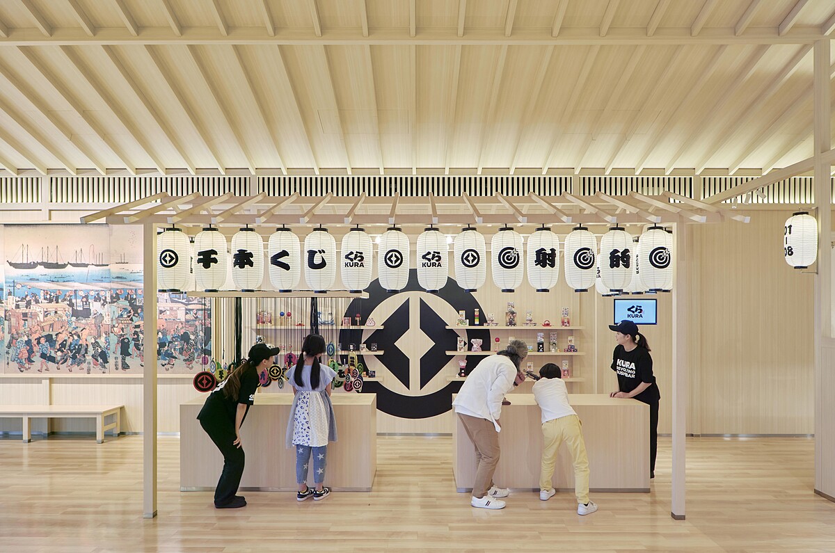 藏壽司高雄店內部裝潢