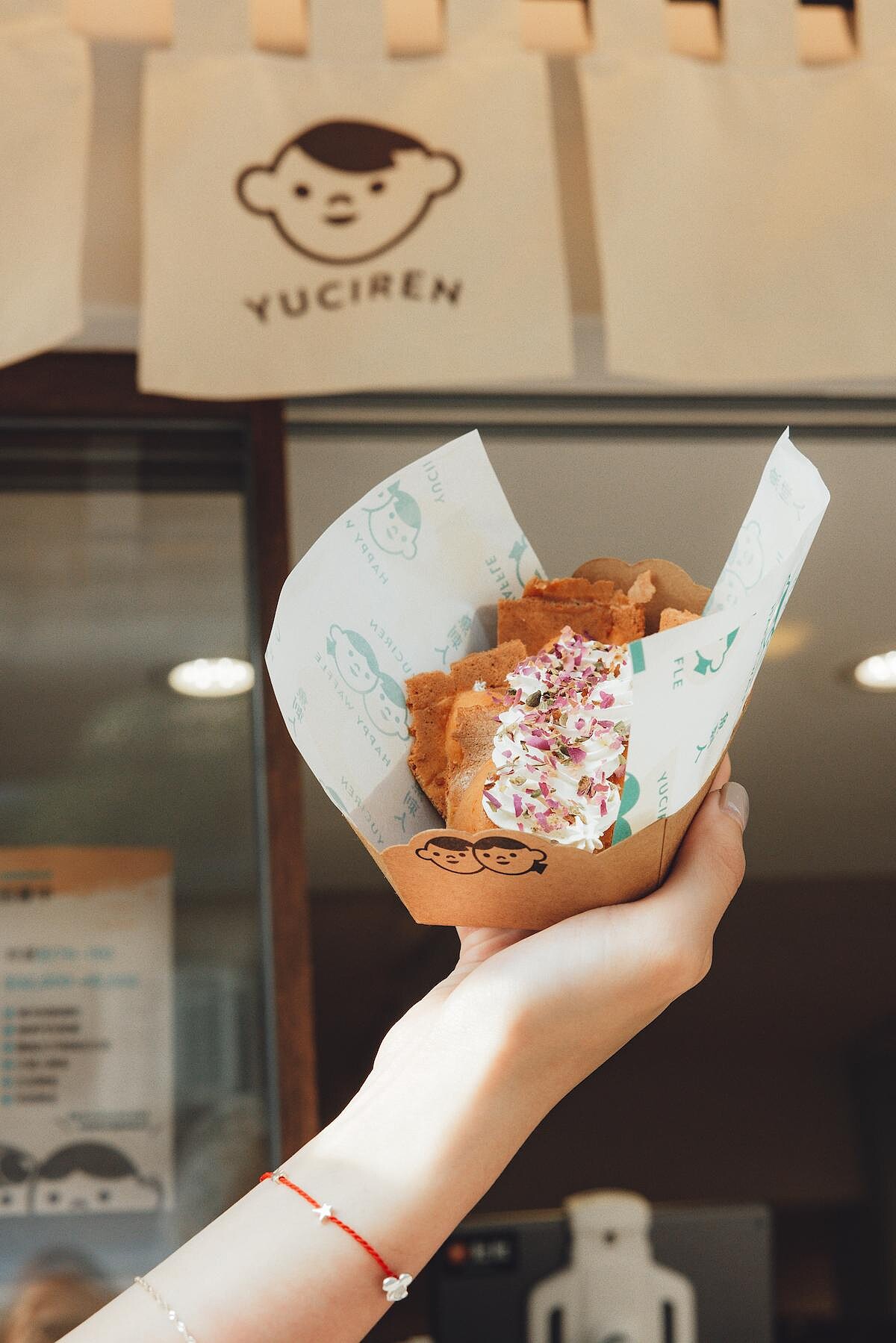 Vacanza X 魚刺人雞蛋糕魚刺人雞蛋糕「玫瑰重軟乳酪」限定口味