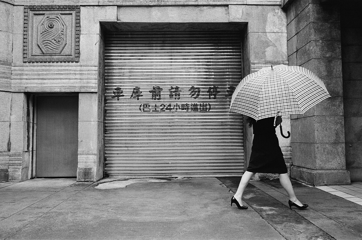 余白鏡頭下的台北街景。