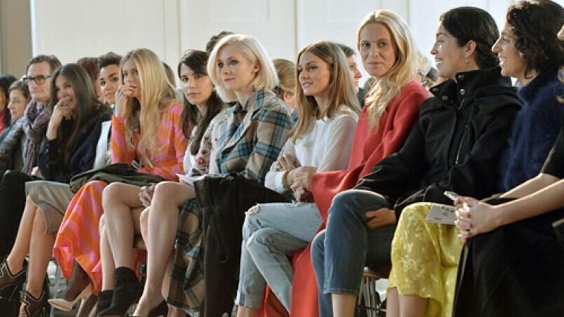 想跟Olivia Palermo一起坐在時尚秀場第一排？ 只要這樣就沒問題了！