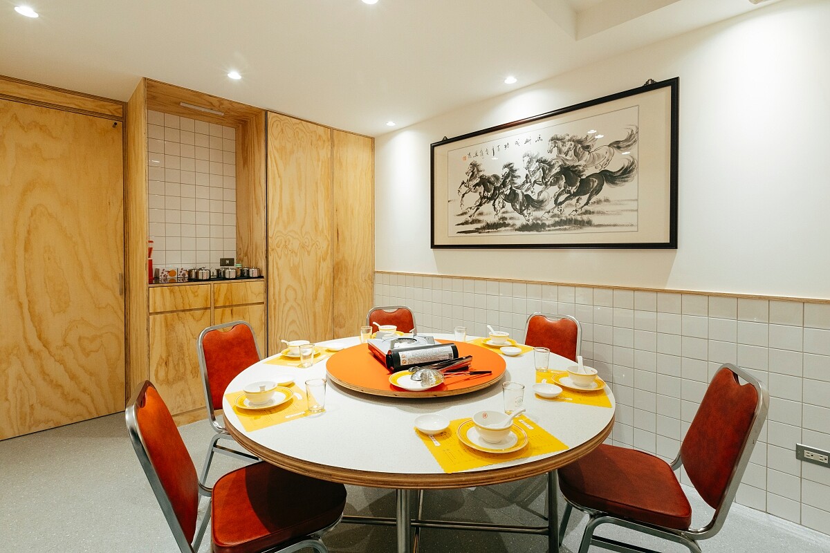 地下一樓設有4～8人包廂空間。